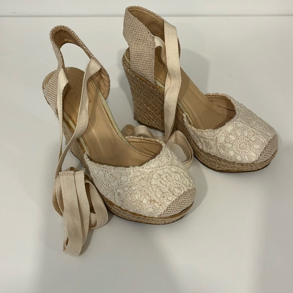 Wild diva espadrilles size 6.5 women’s good condition
